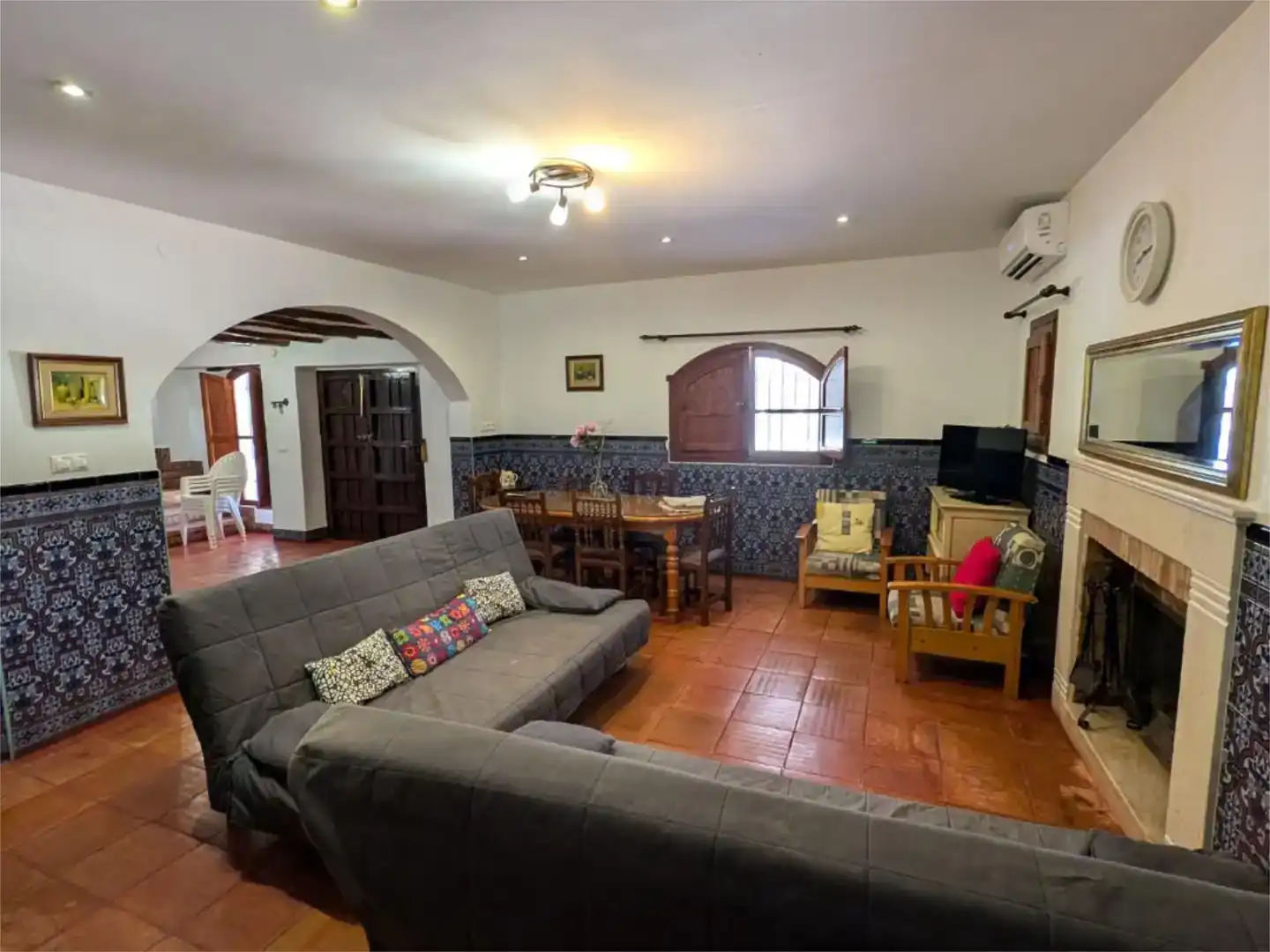 Piso de 320 m² en Benamejí