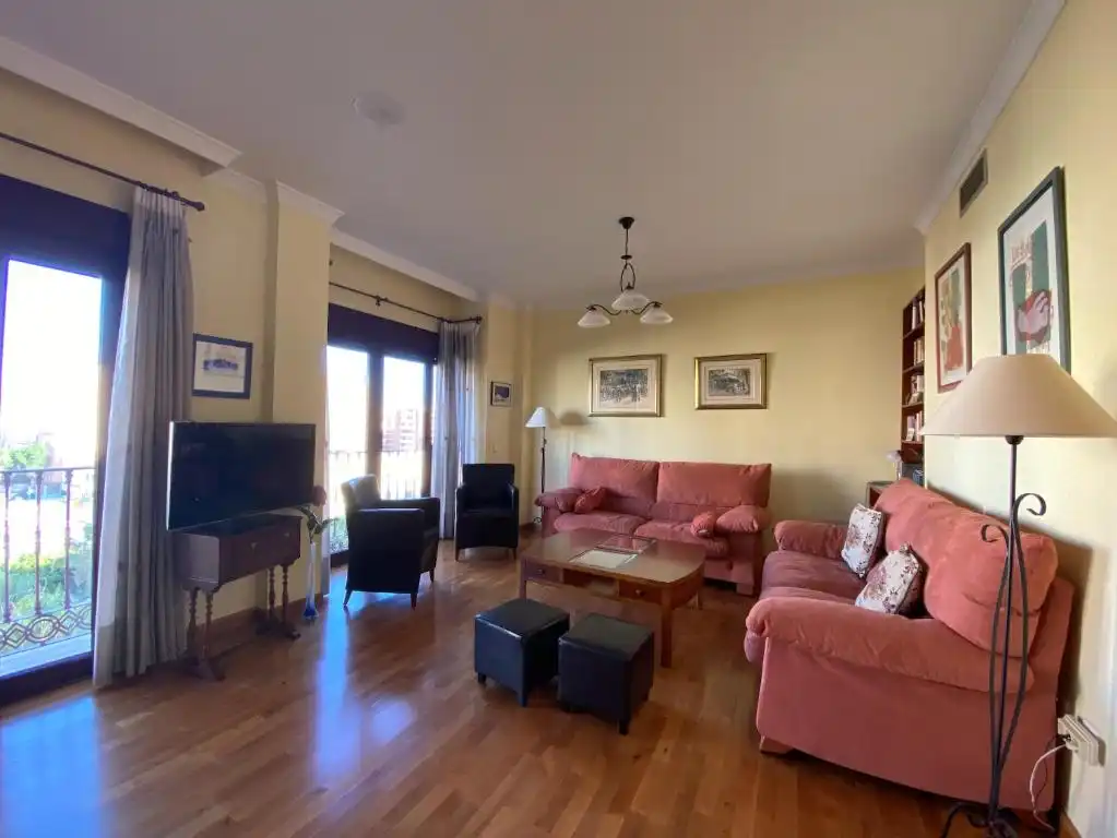 Pis de 130 m² a Almeria