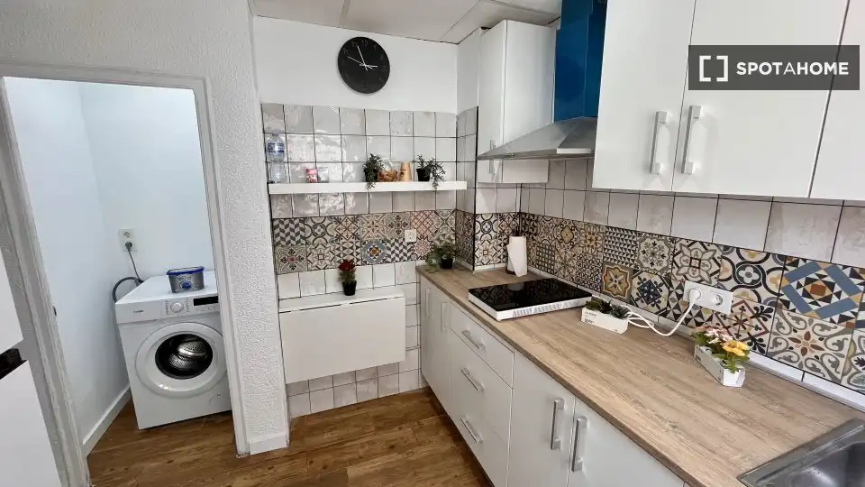 Habitación 104 m², Novelda