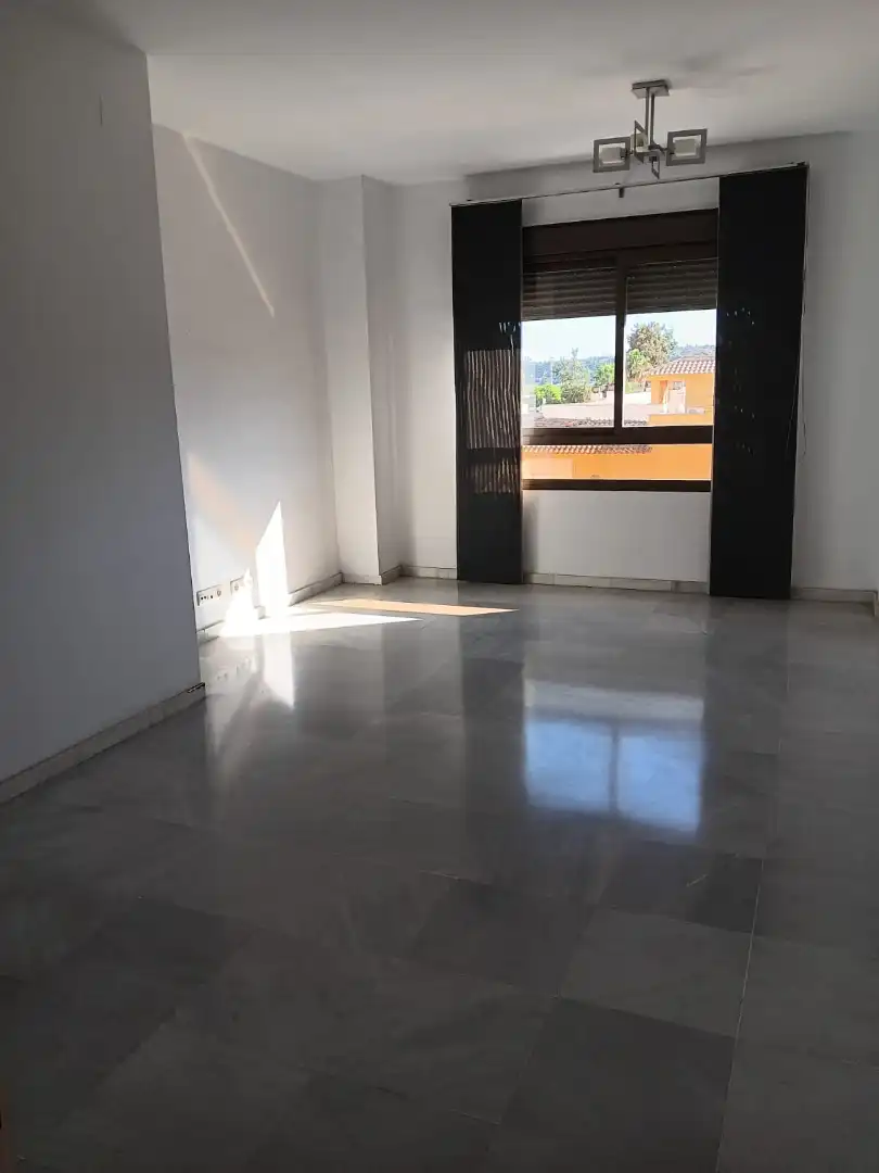 Piso de 90 m² en San Juan de Aznalfarache