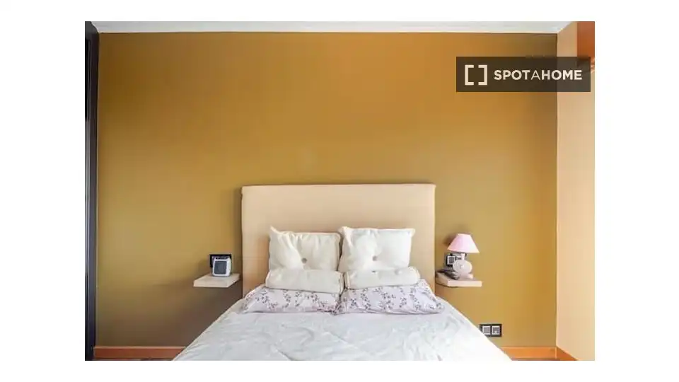 Habitación en alquiler, Mos