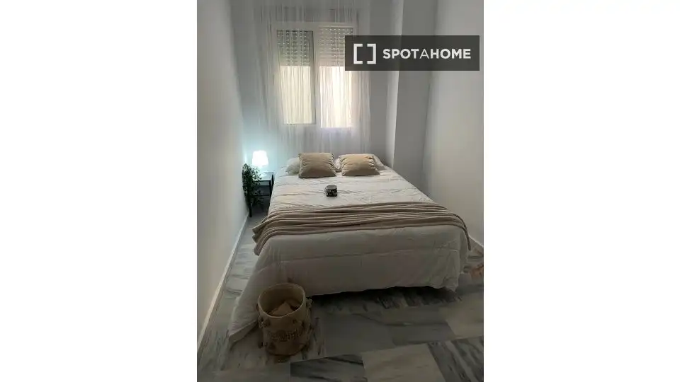Habitación 138 m², Sevilla