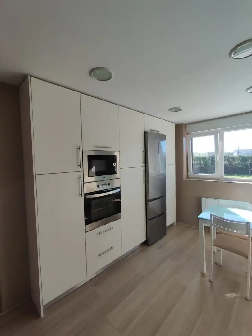 Wohnung 398 m² in Miengo
