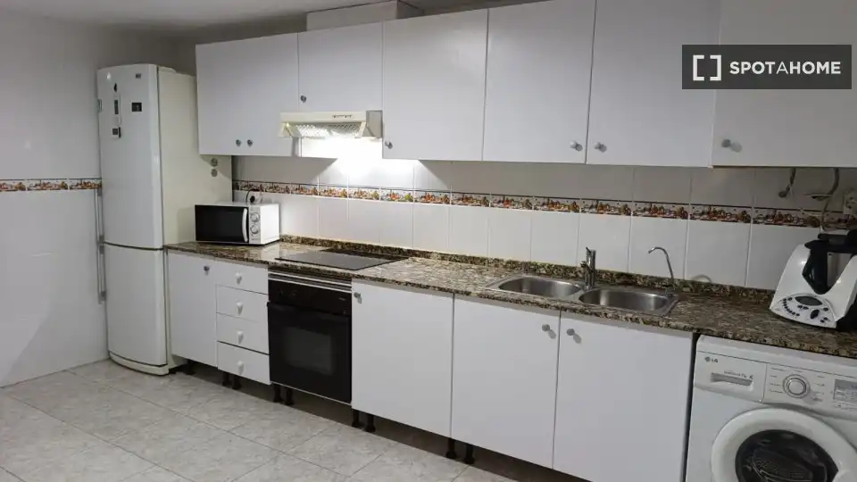 Pis de 100 m² a Faura