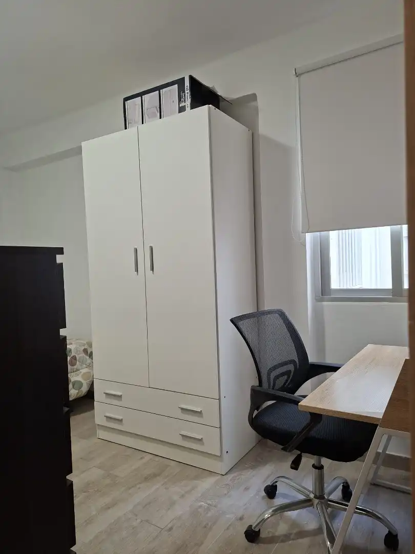 Habitación 100 m², Granada
