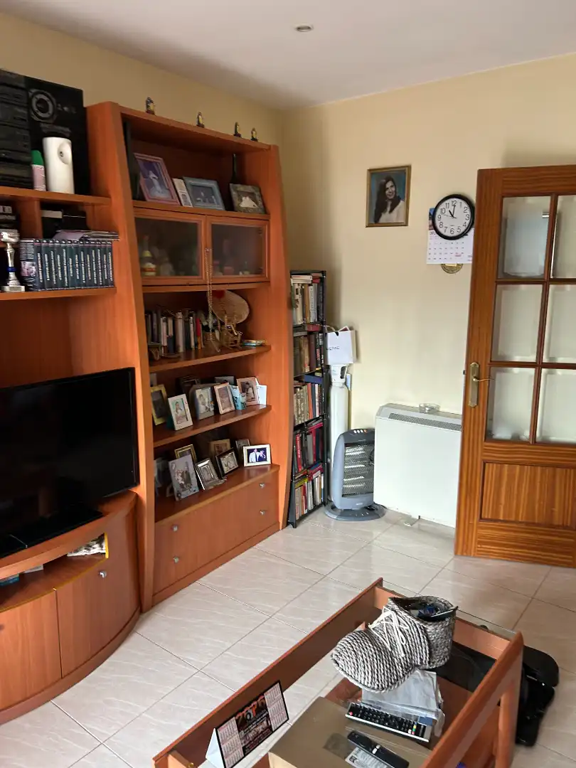 Piso de 300 m² en Moaña