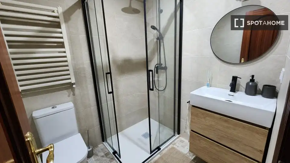 Habitación 92 m², Santander