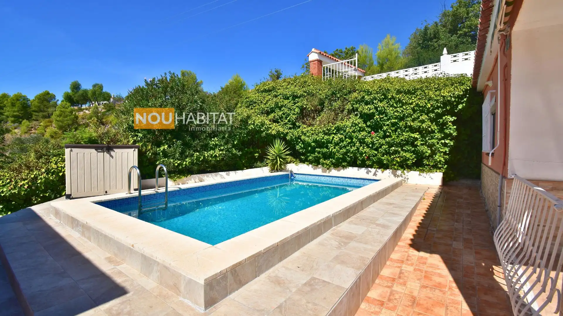 Haus 61 m² in Montroi / Montroy