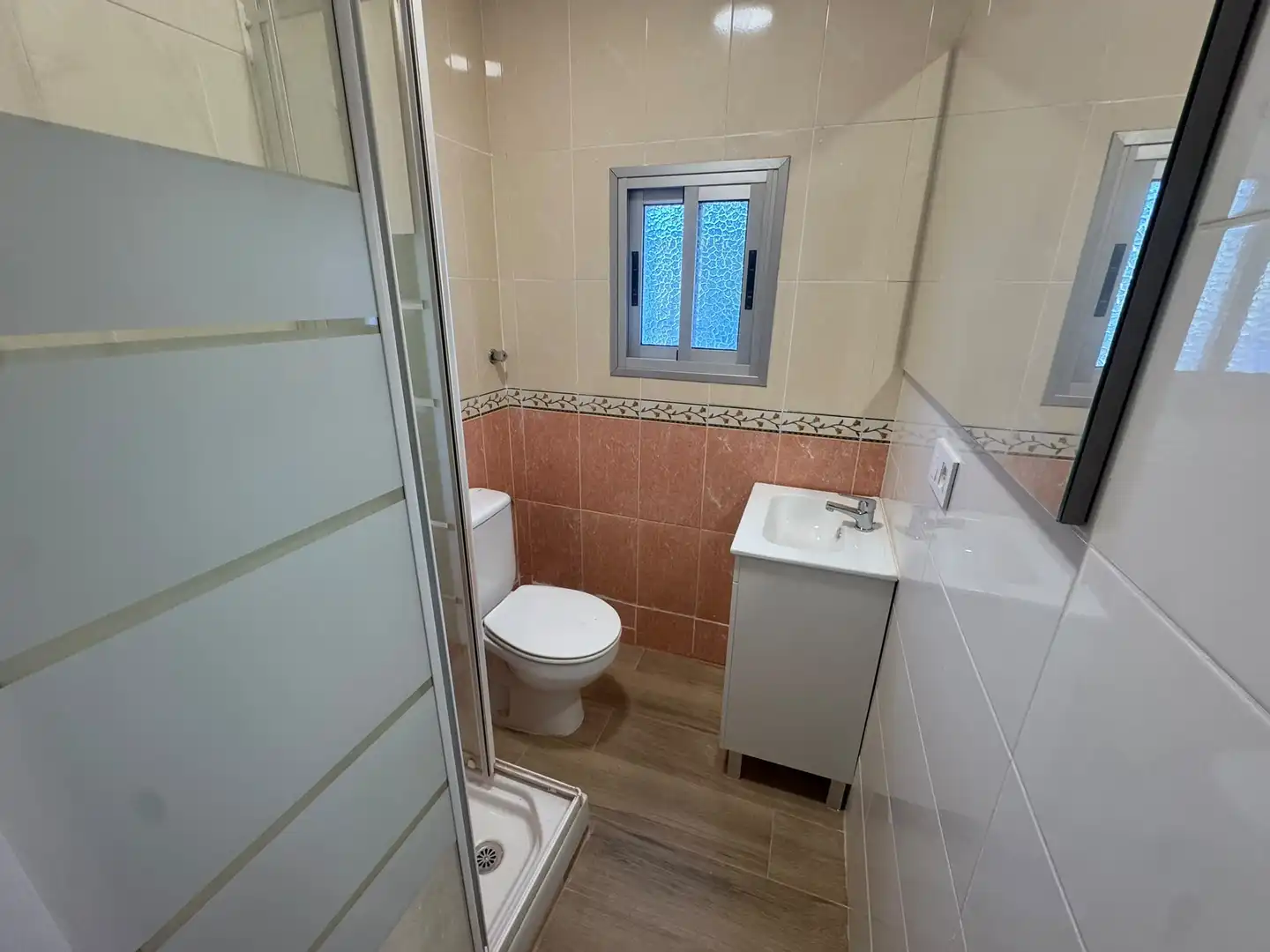 Piso de 77 m² en Sevilla