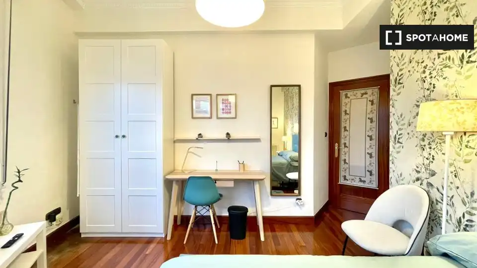 Habitación 127 m², Bilbao