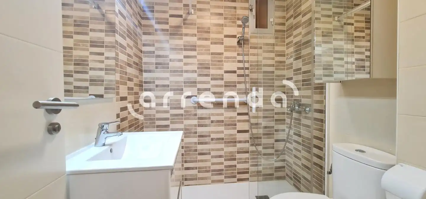 Wohnung 66 m² in Madrid