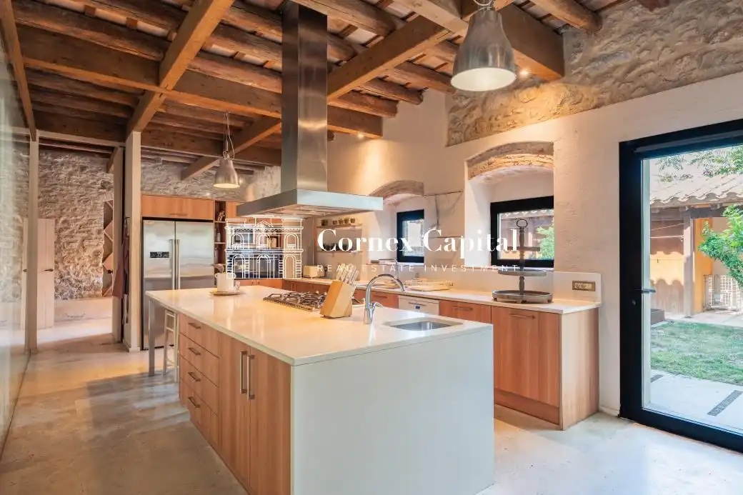 Casa de 855 m² en Pals