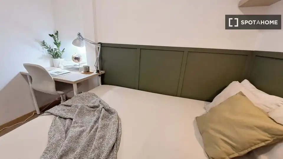 Habitación 90 m², Barcelona