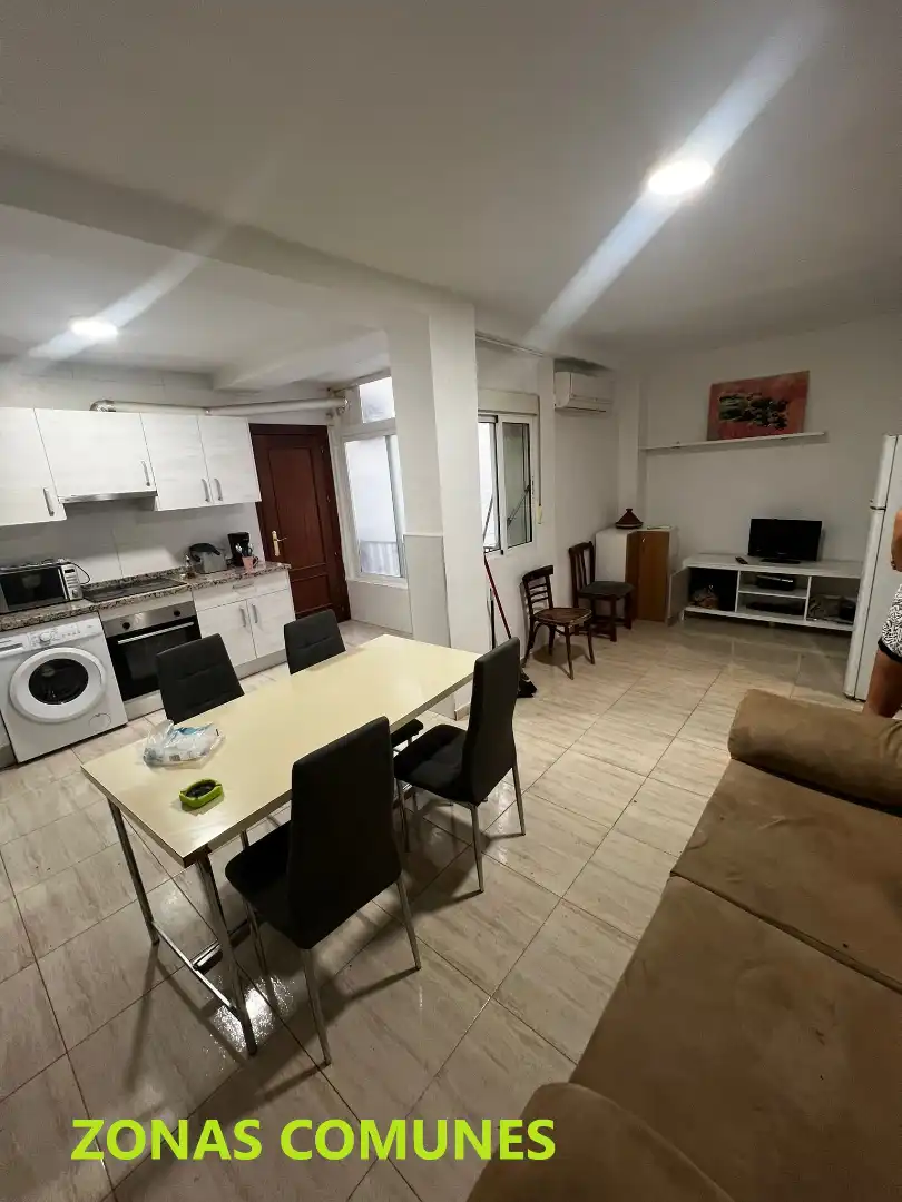 Habitación 108 m², Granada