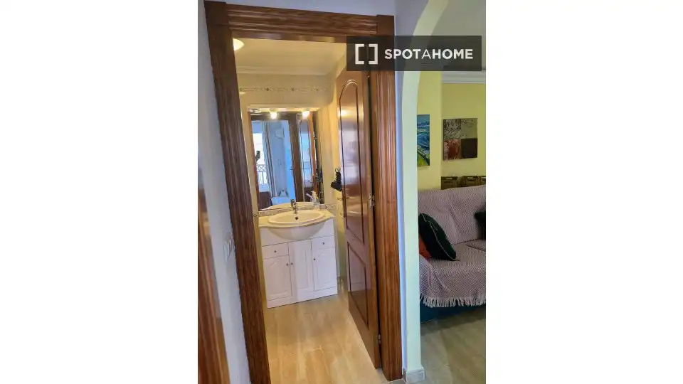 Habitación 63 m², España