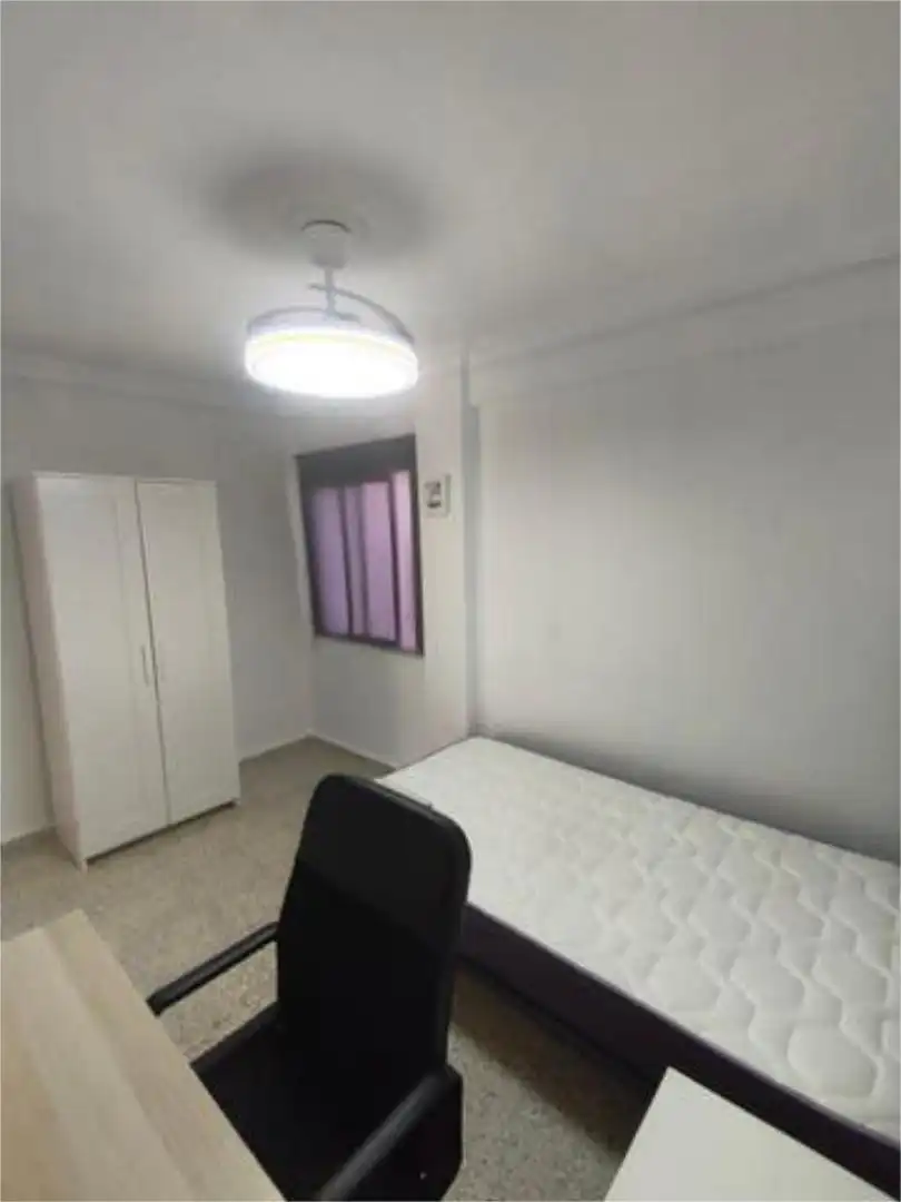 Habitación 85 m², Plasencia