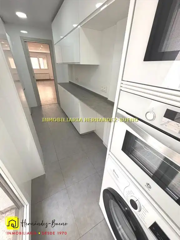 Wohnung 121 m² in Salamanca