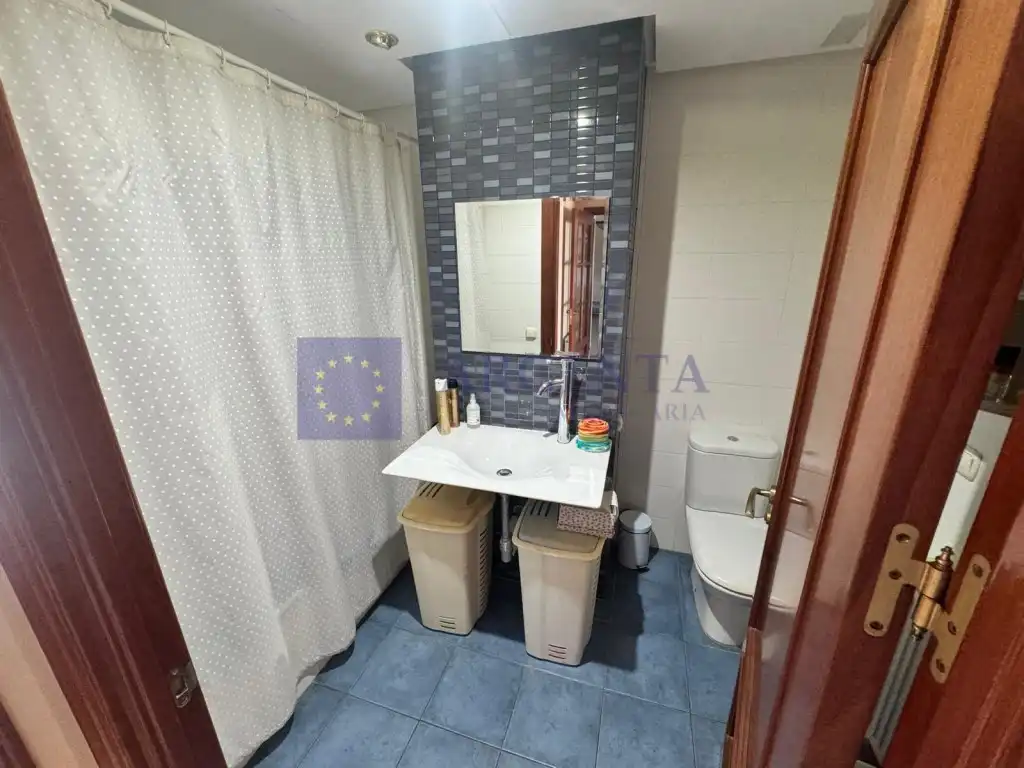 Piso de 180 m² en Cáceres