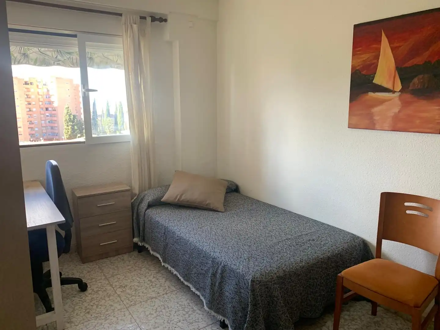 Habitación 105 m², Granada