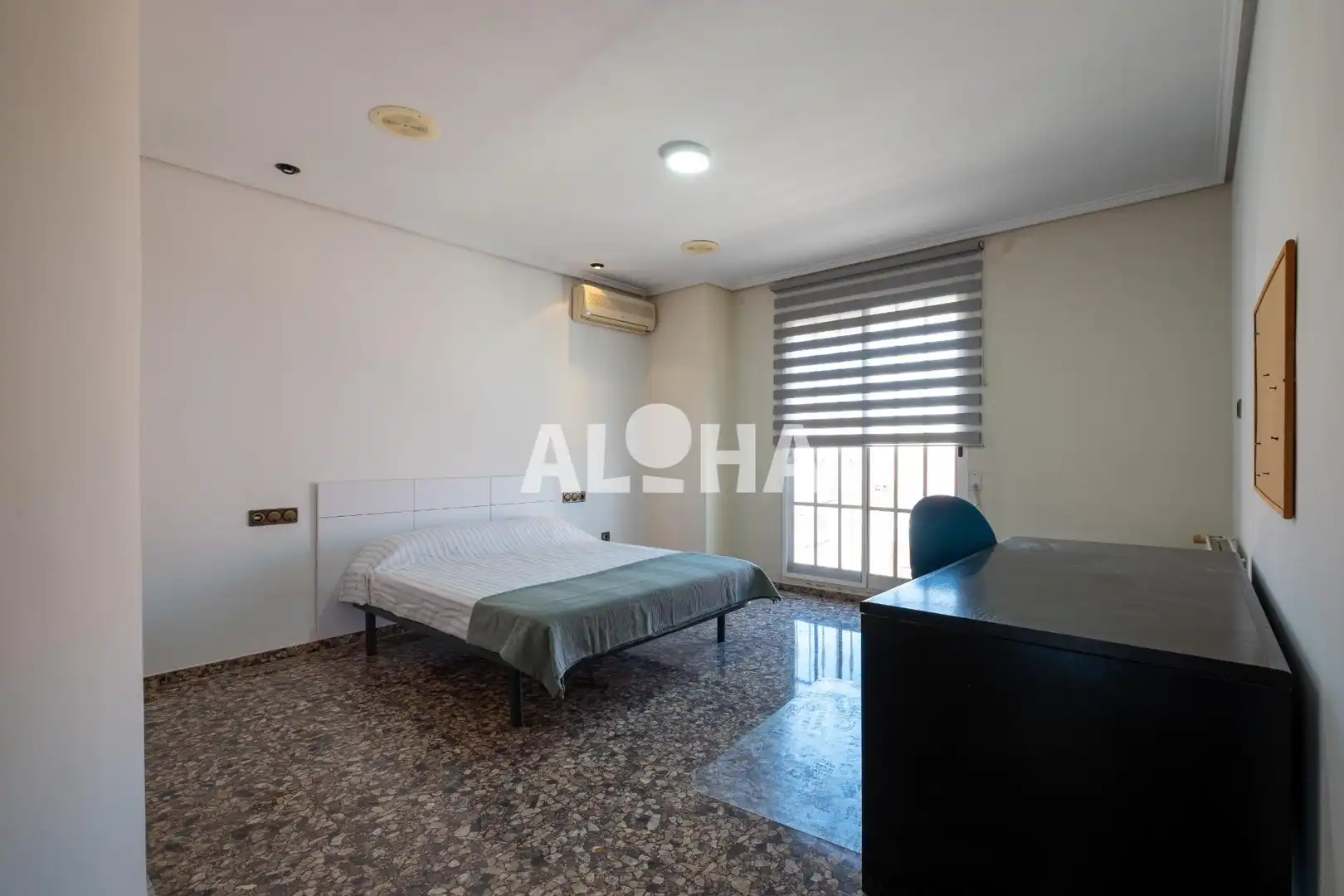 Habitación 346 m², Moncada