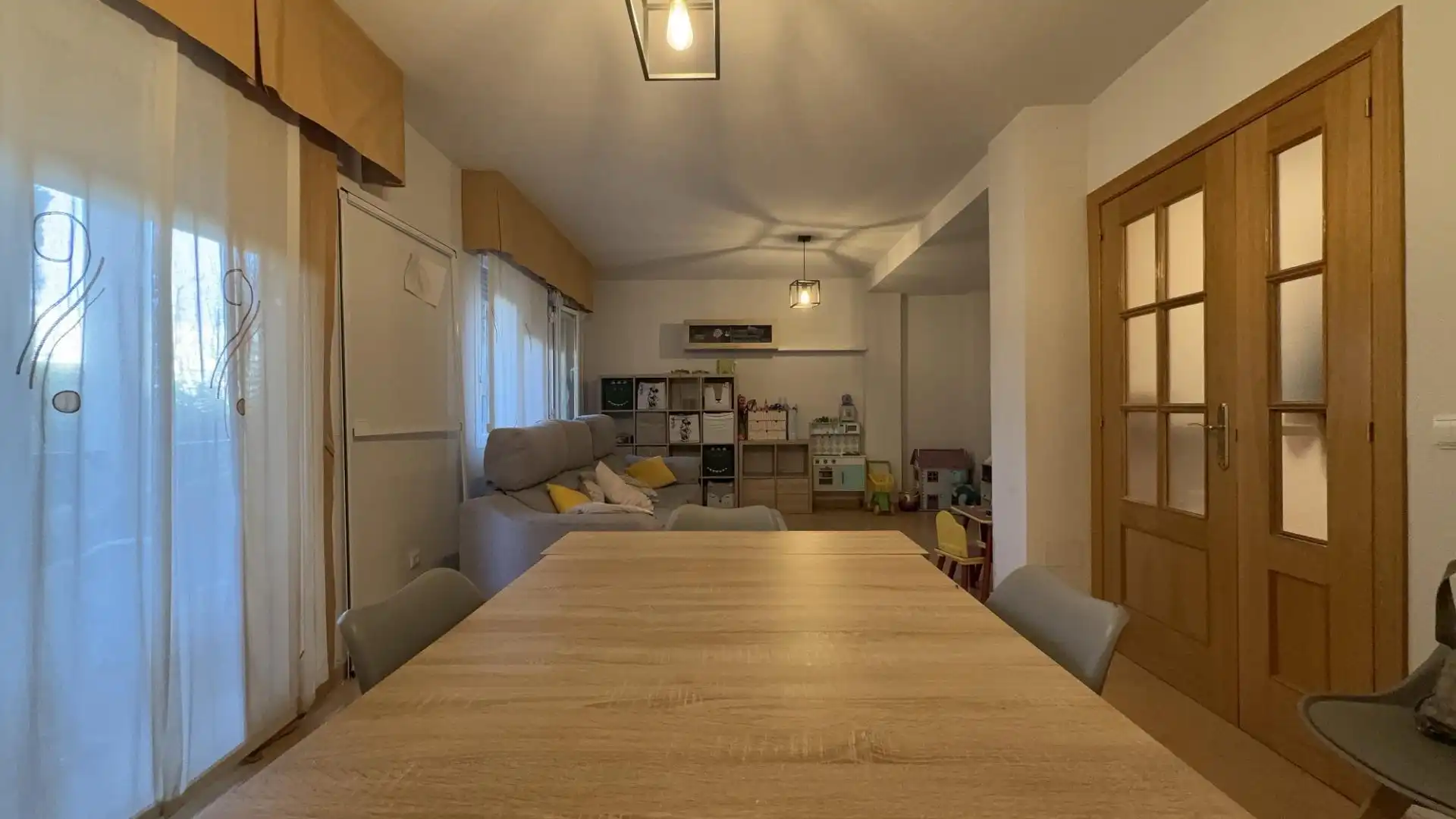 Haus 236 m² in Torija