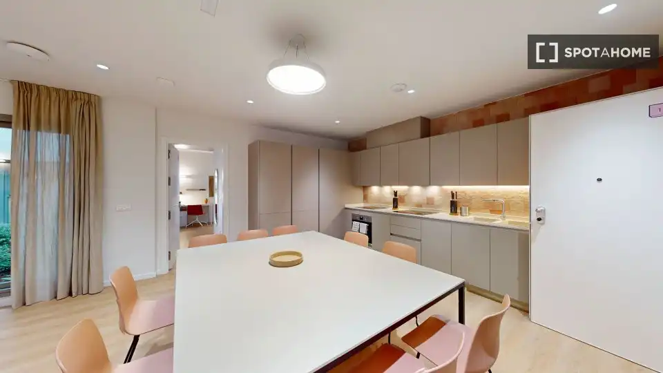 Habitació de lloguer, Madrid