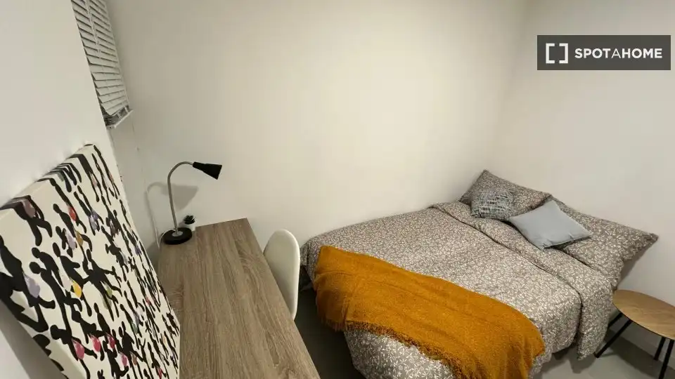 Habitació de lloguer, l'Hospitalet de Llobregat