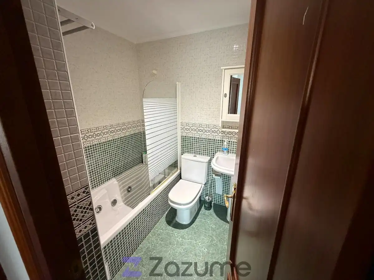 Flat 65 m² in Ruesga