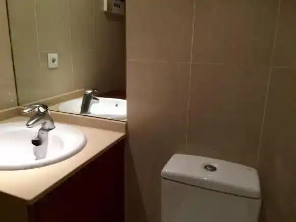Piso de 63 m² en Aísa