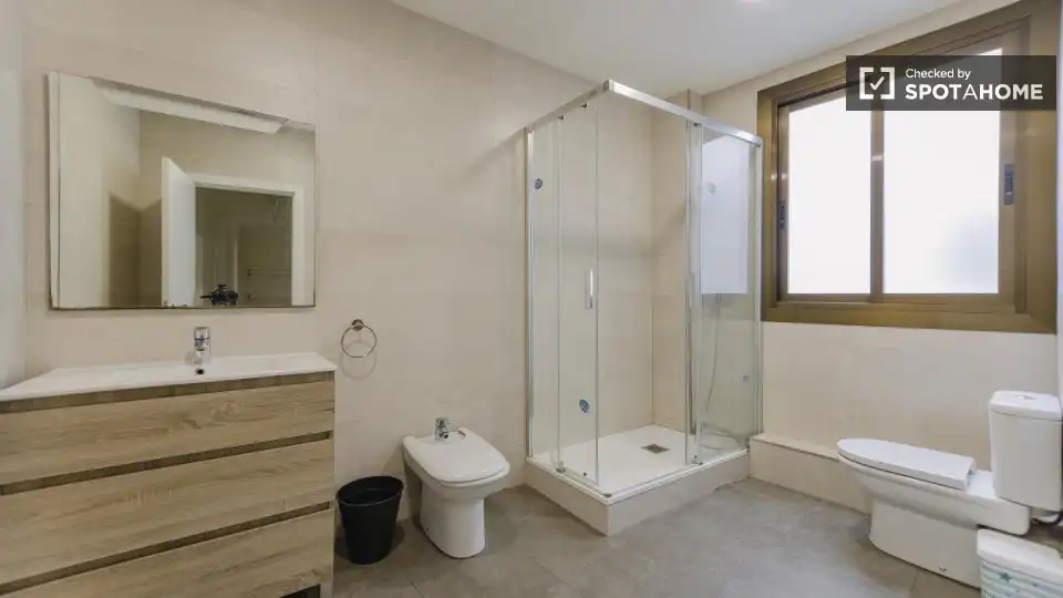 Habitación 150 m², Valencia