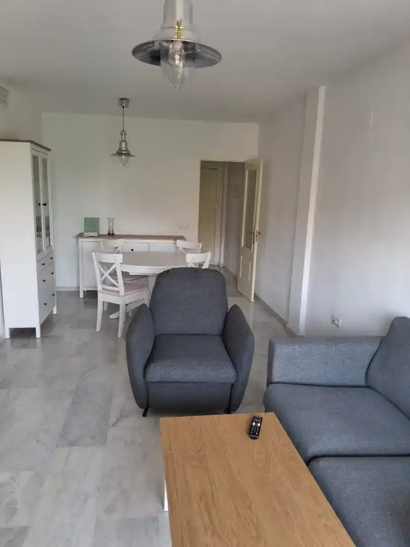 Habitación 95 m², San Juan de Aznalfarache