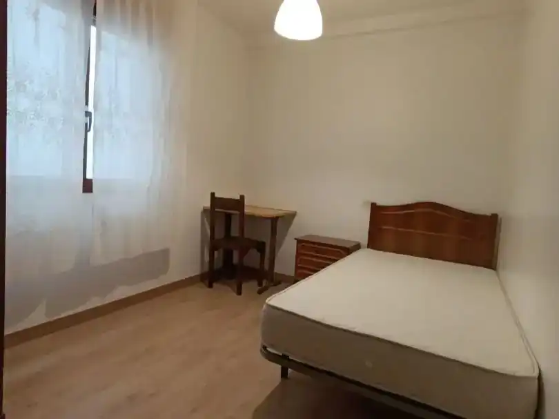 Habitación 140 m², Pontevedra