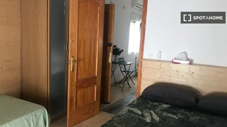 Habitación 46 m², Córdoba
