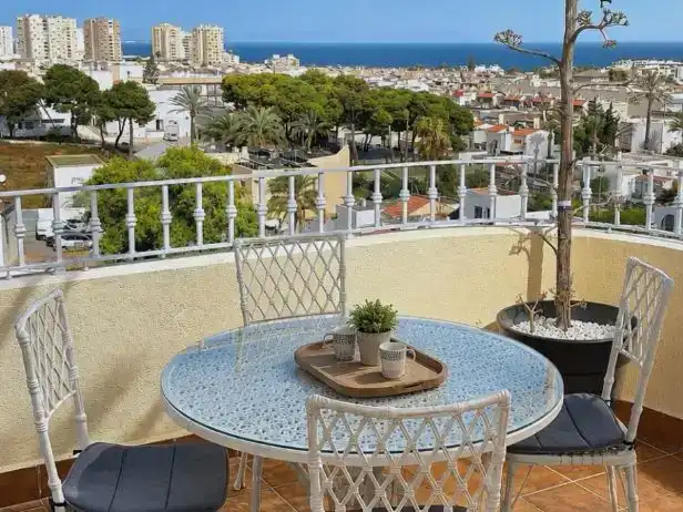 Piso de 78 m² en Roquetas de Mar