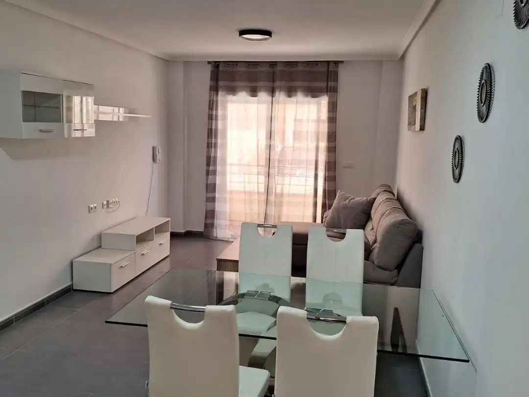Piso de 100 m² en Almoradí