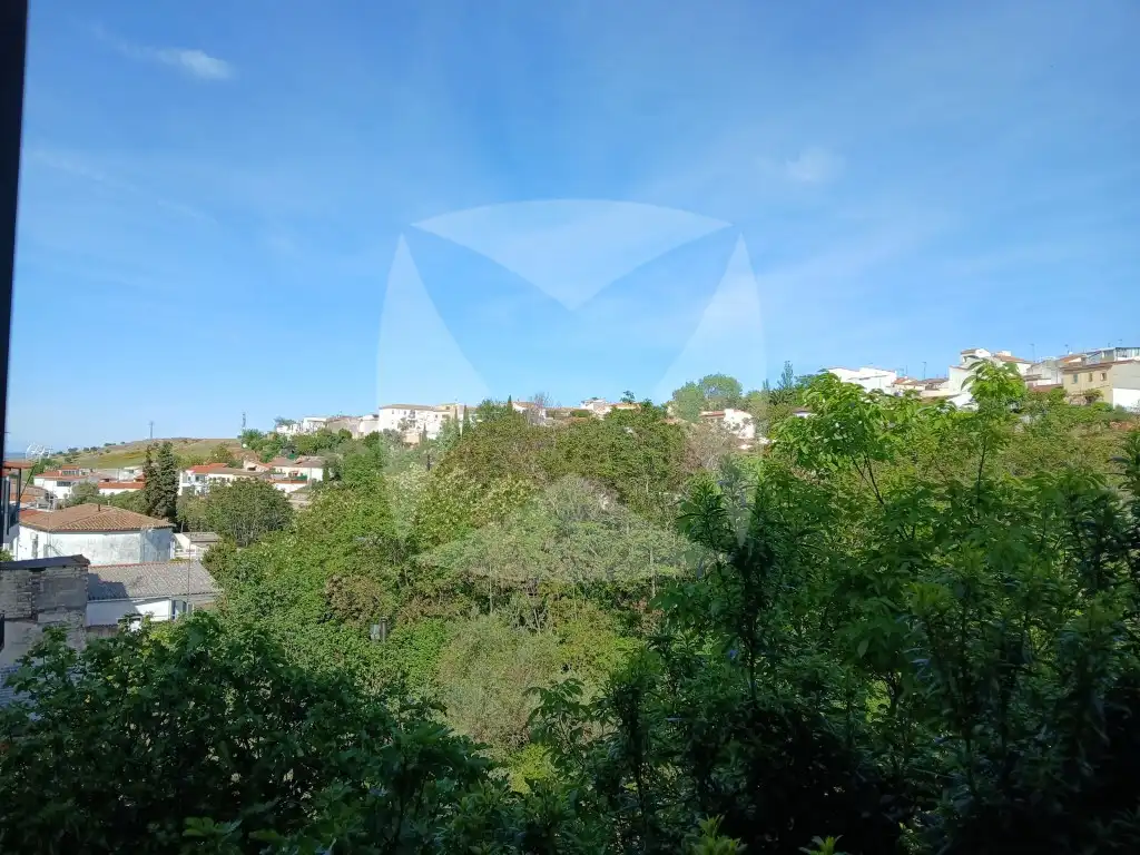 Квартира 55 м² в Cáceres