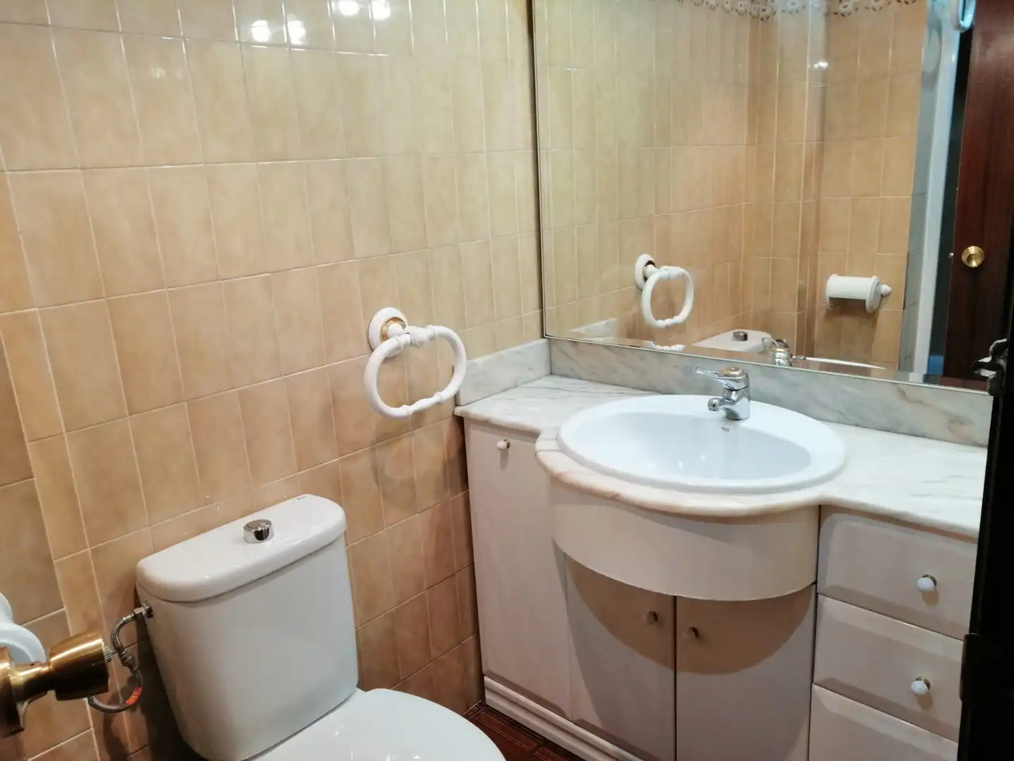 Habitación 100 m², Pamplona