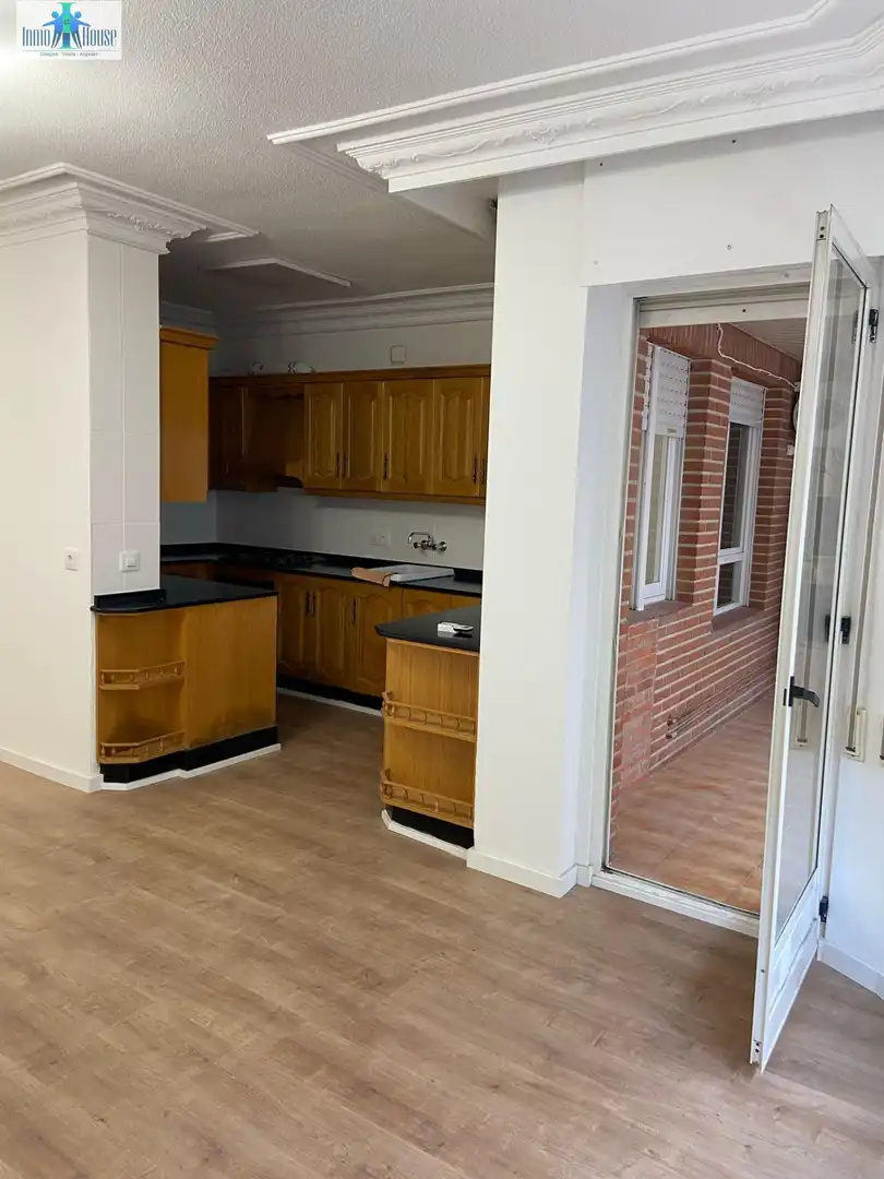 Piso de 86 m² en Albacete