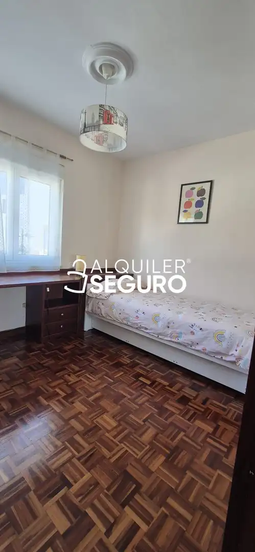 Piso de 90 m² en Oviedo