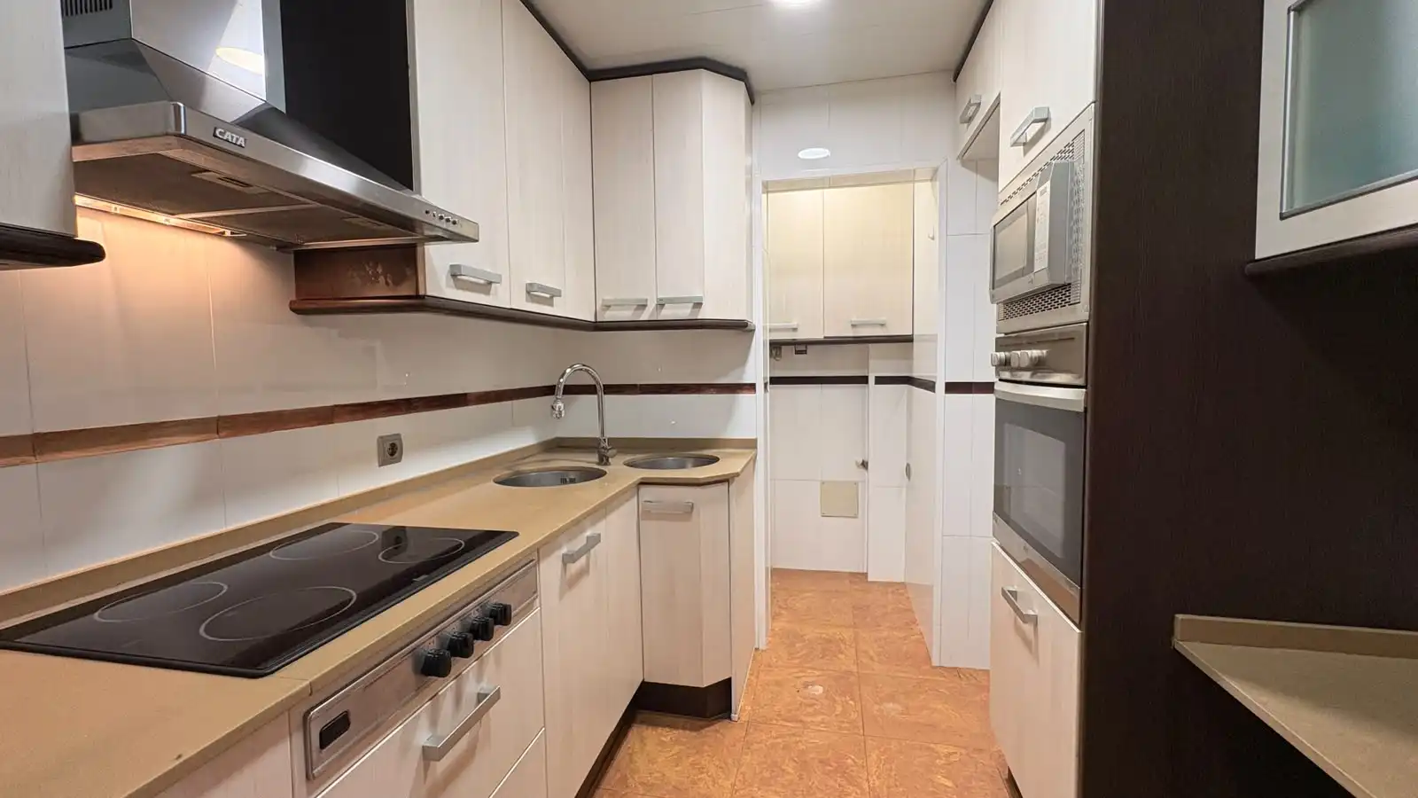 Pis de 70 m² a l'Hospitalet de Llobregat