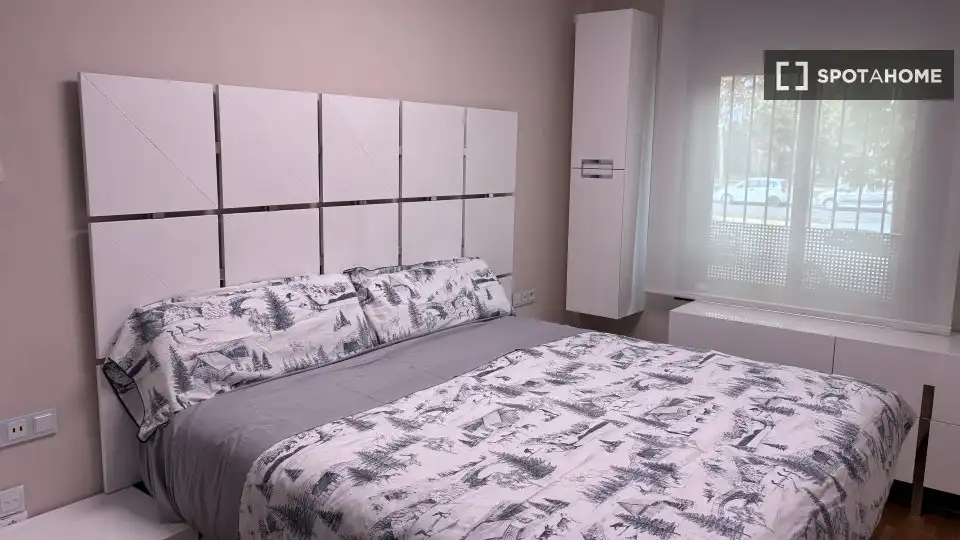 Habitación 76 m², Sevilla