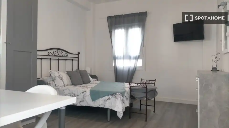 Habitación 92 m², Zaragoza