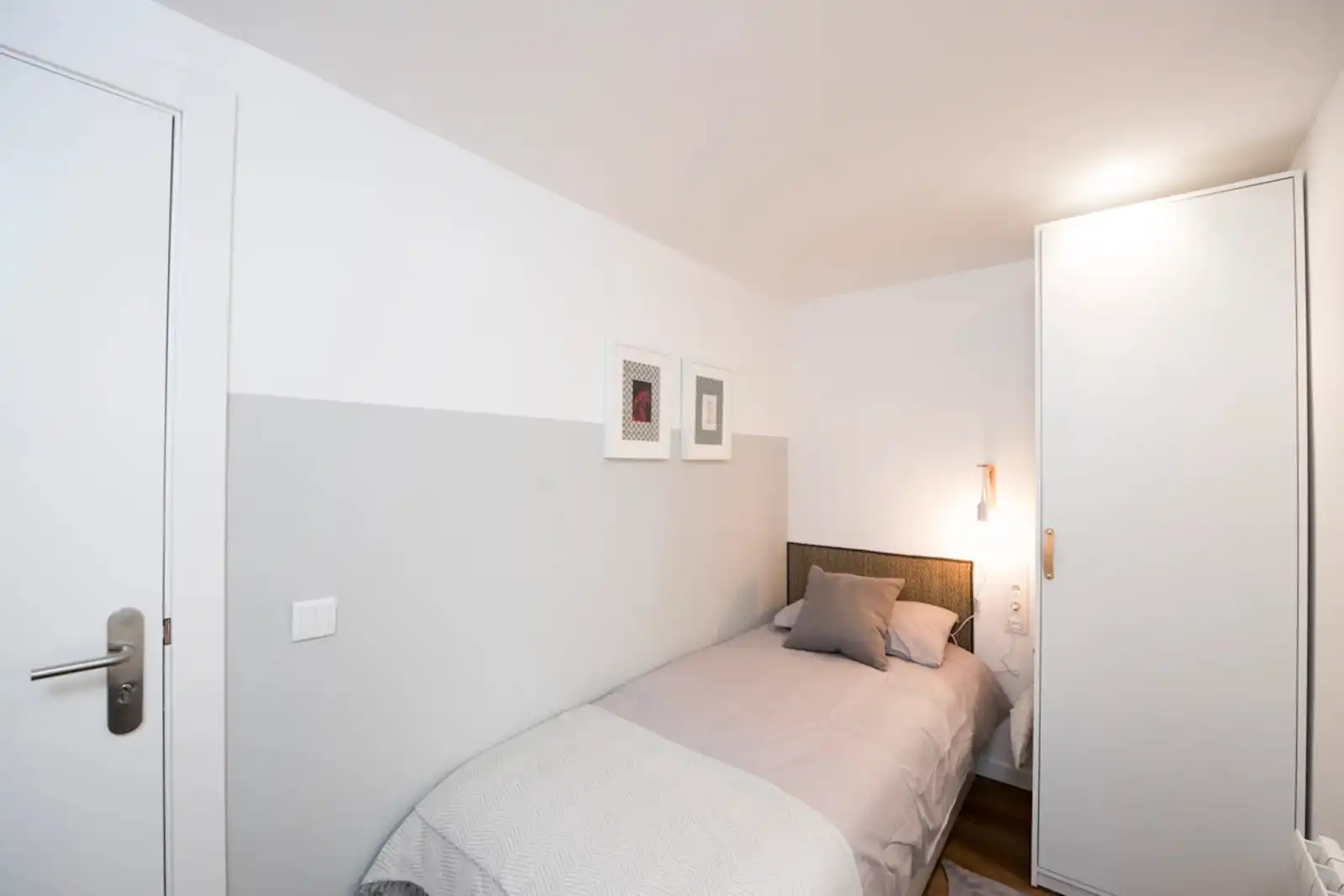 Chambre à louer, Valence