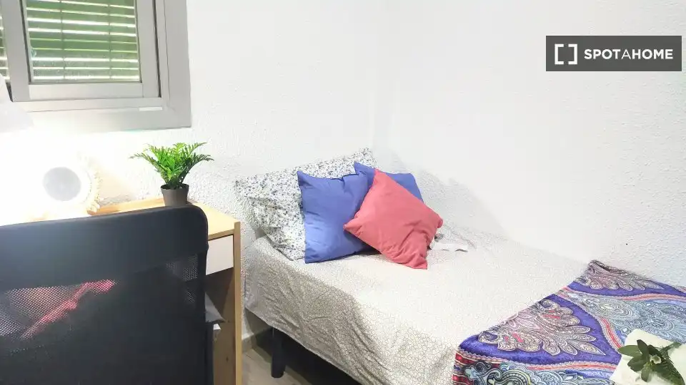 Habitación 80 m², Burjasot