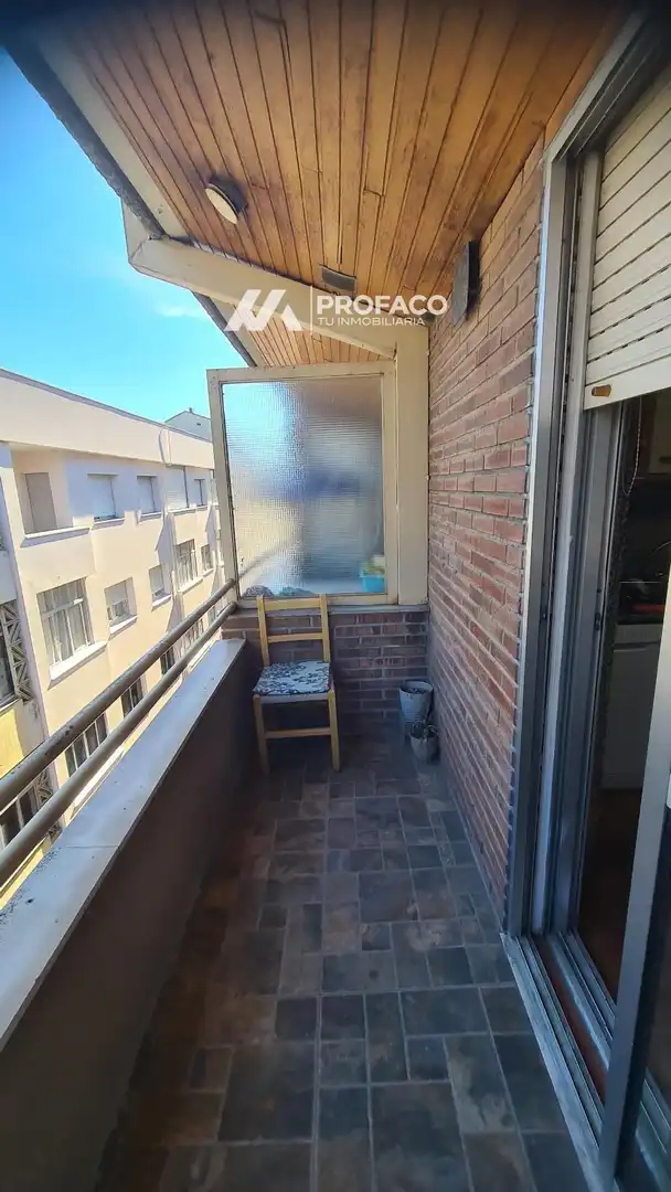 Piso de 120 m² en Ourense