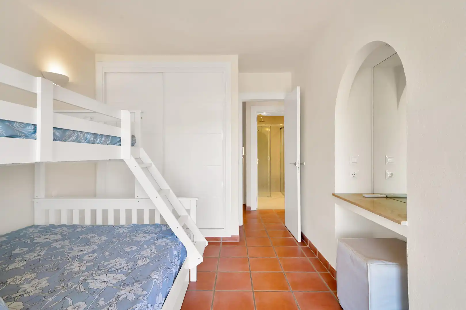 Casa de 170 m² en Estepona