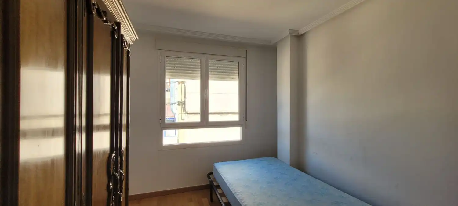 Pis de 100 m² a Balazote