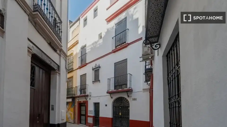 Habitación 108 m², Sevilla