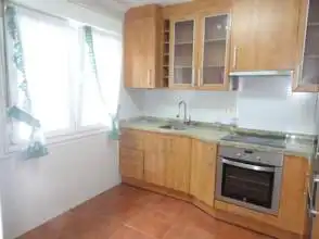 Flat 99 m² in Gijón / Xixón