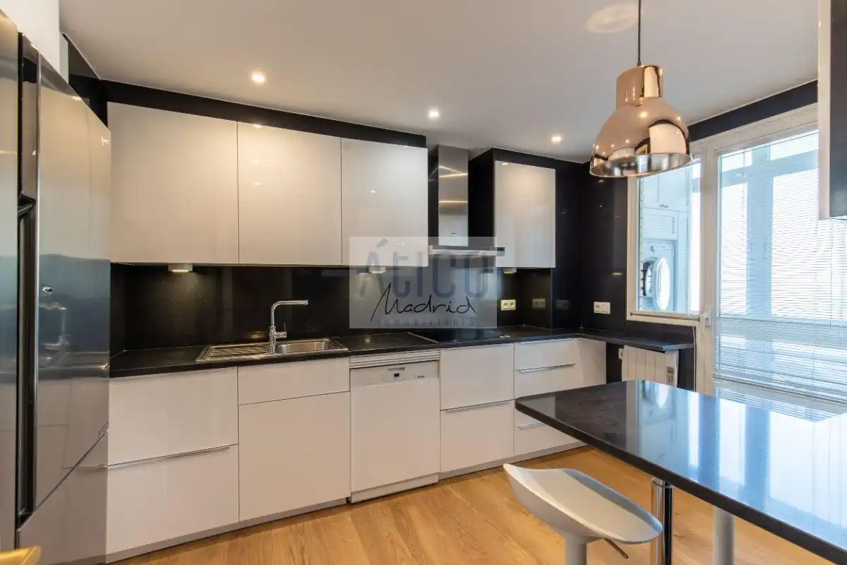 Appartamento 177 m² a Madrid